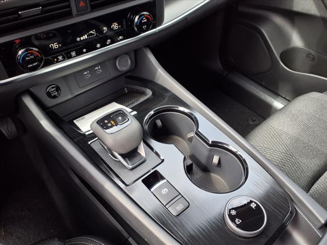 new 2025 Nissan Rogue car, priced at $33,063