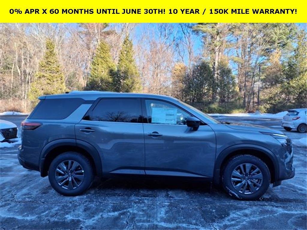 new 2025 Nissan Pathfinder car, priced at $37,867