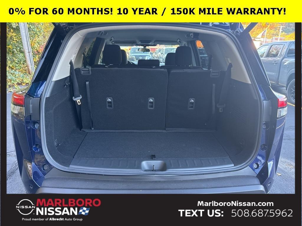 new 2025 Nissan Pathfinder car, priced at $36,171