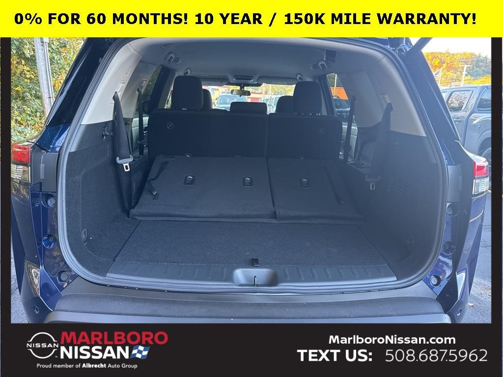 new 2025 Nissan Pathfinder car, priced at $36,171