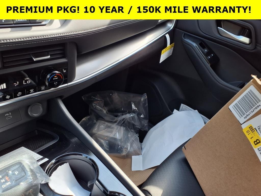 new 2025 Nissan Rogue car, priced at $33,869