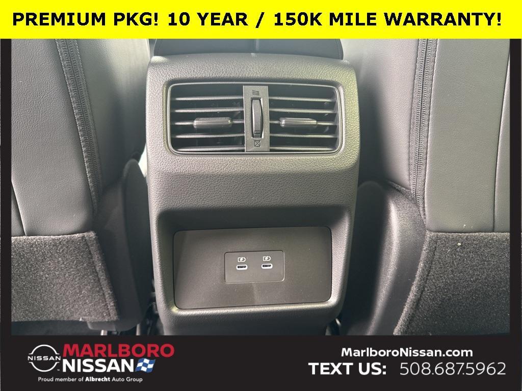 new 2025 Nissan Rogue car, priced at $34,352