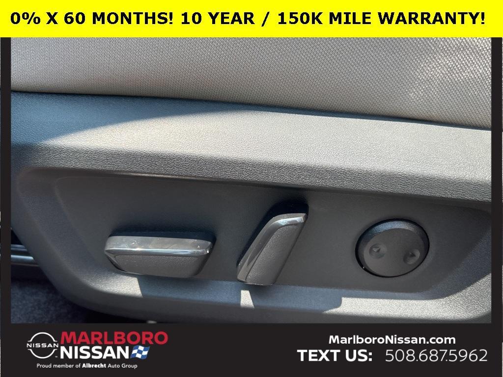 new 2025 Nissan Rogue car, priced at $33,085