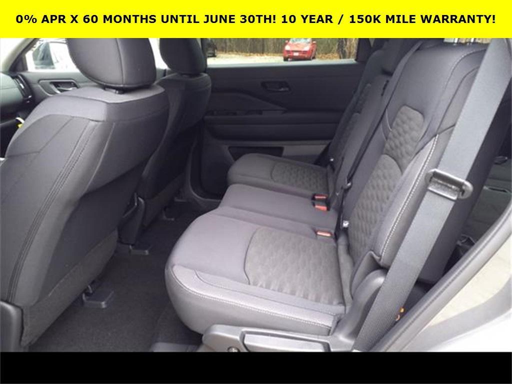 new 2025 Nissan Pathfinder car, priced at $37,648
