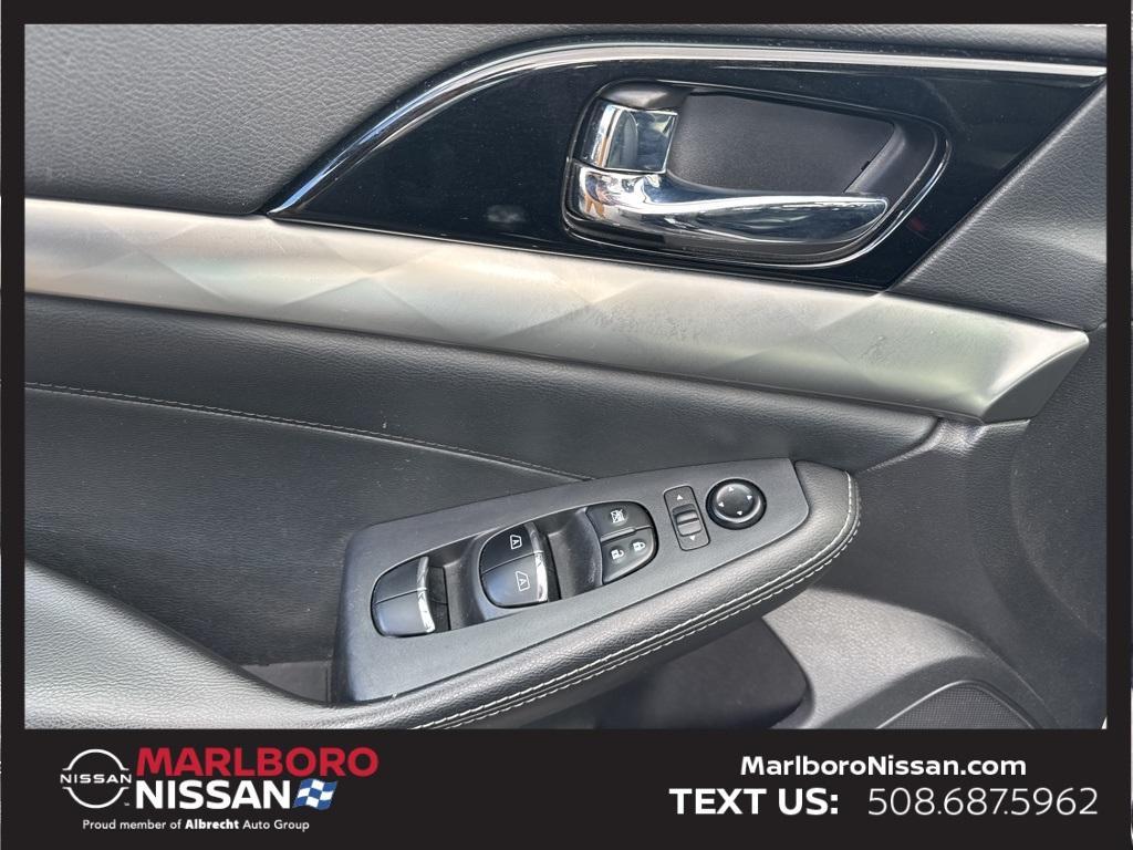 used 2023 Nissan Maxima car, priced at $22,797