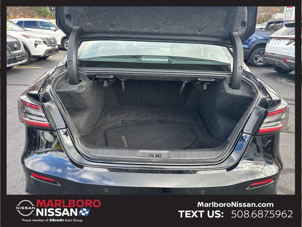 used 2023 Nissan Maxima car, priced at $22,797