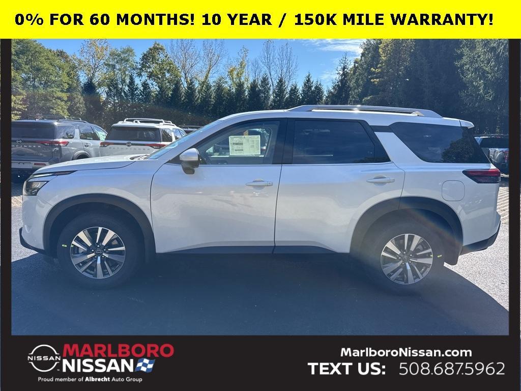 new 2025 Nissan Pathfinder car, priced at $39,055