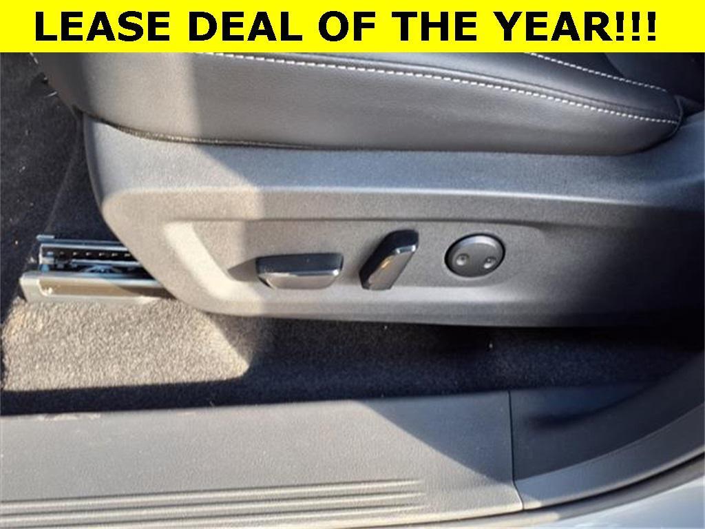 new 2025 Nissan Murano car, priced at $45,763