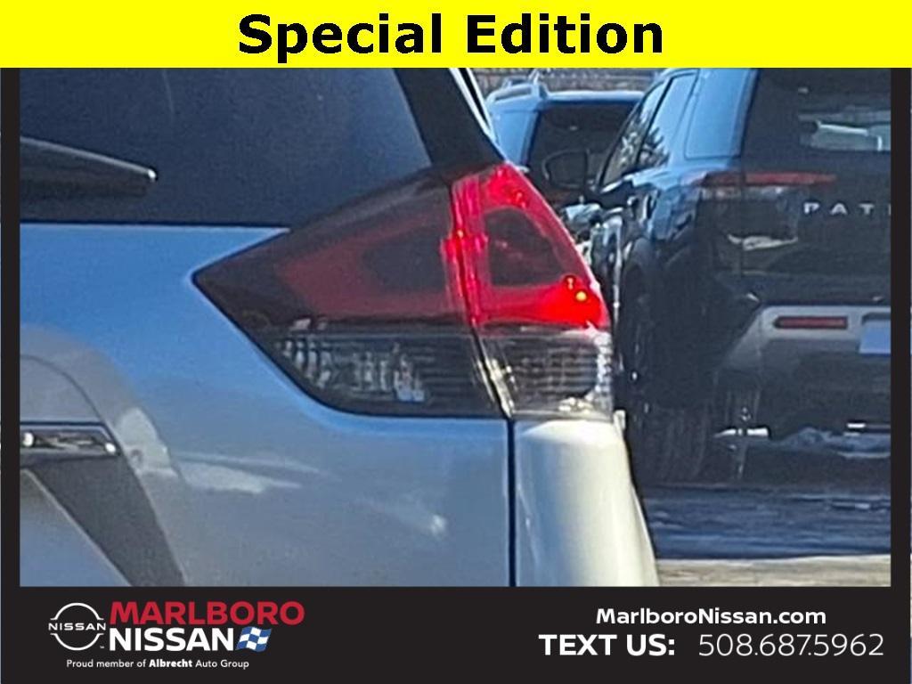 used 2020 Nissan Rogue car, priced at $17,817