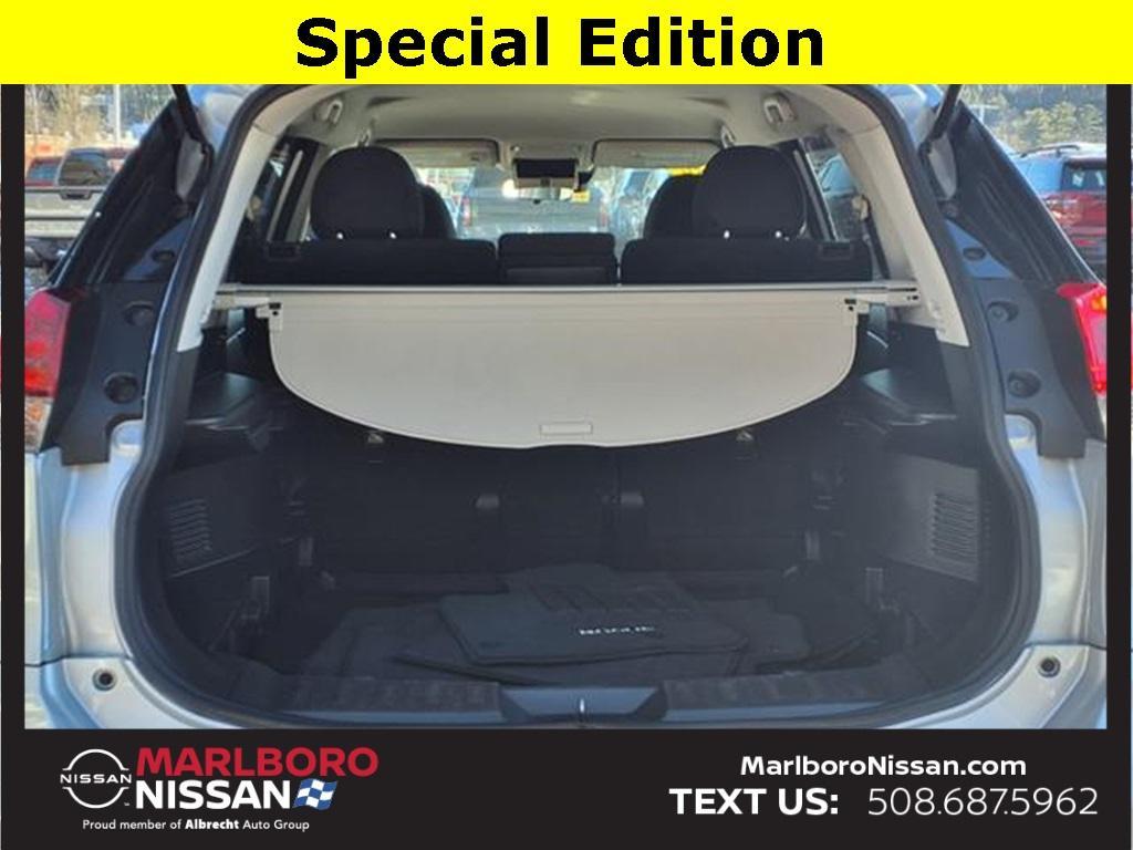 used 2020 Nissan Rogue car, priced at $17,817
