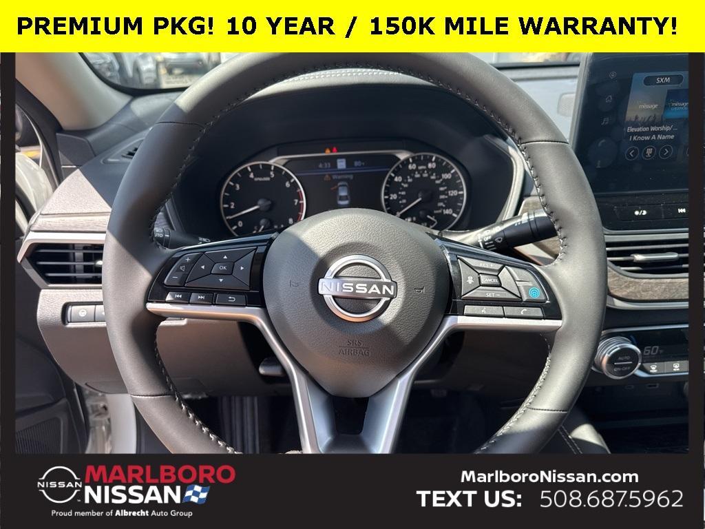 new 2025 Nissan Altima car, priced at $32,105