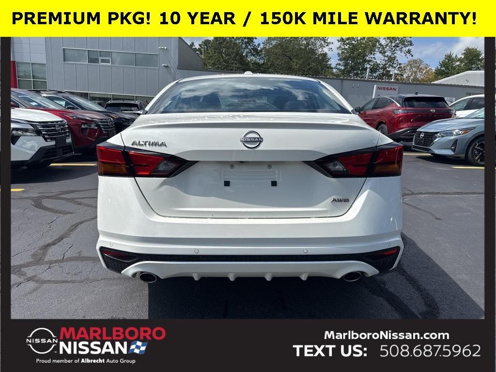new 2025 Nissan Altima car, priced at $32,105