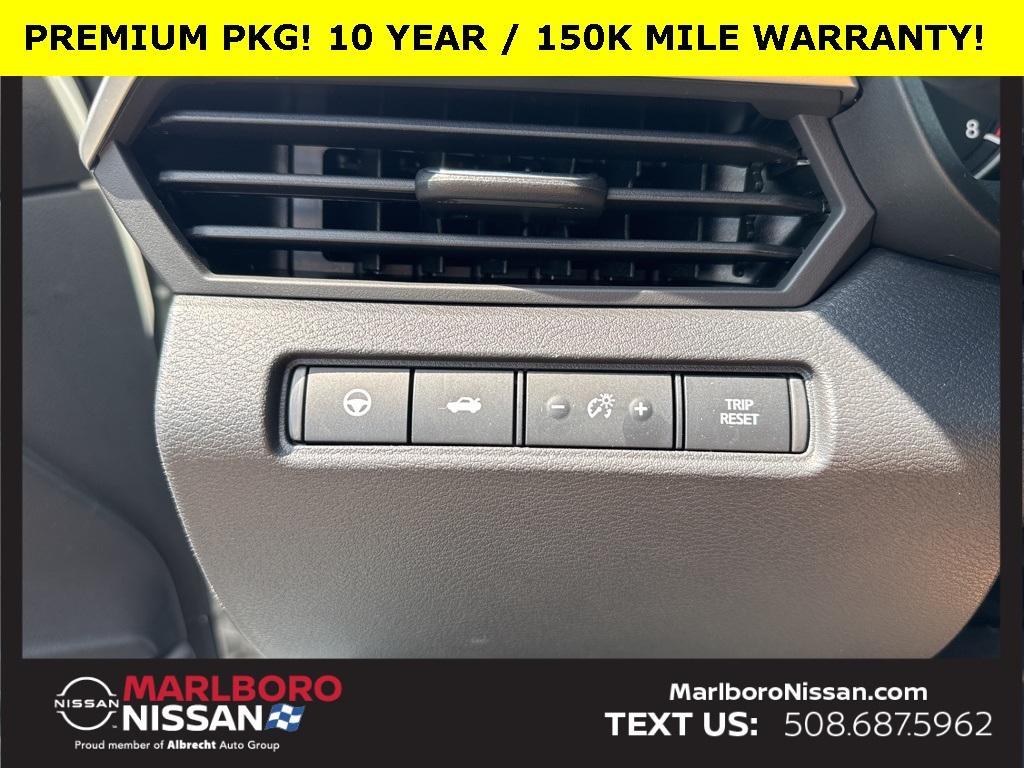 new 2025 Nissan Altima car, priced at $32,105