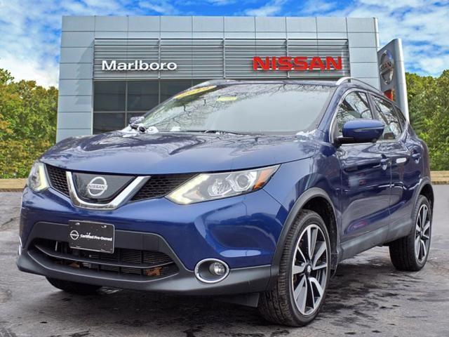 used 2019 Nissan Rogue Sport car, priced at $19,999