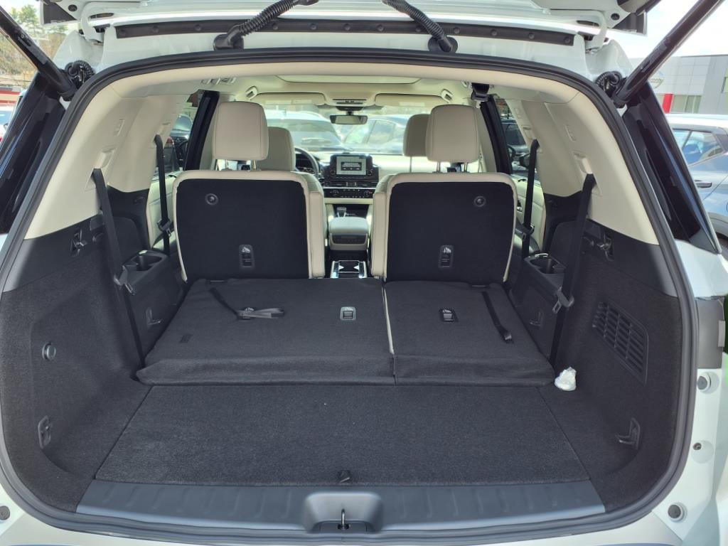 new 2025 Nissan Pathfinder car, priced at $45,230
