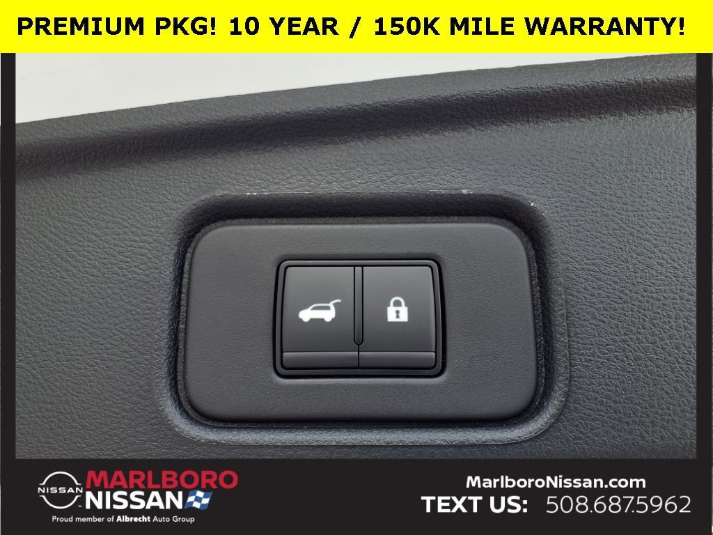 new 2025 Nissan Pathfinder car, priced at $46,730