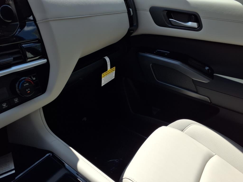 new 2025 Nissan Pathfinder car, priced at $45,230