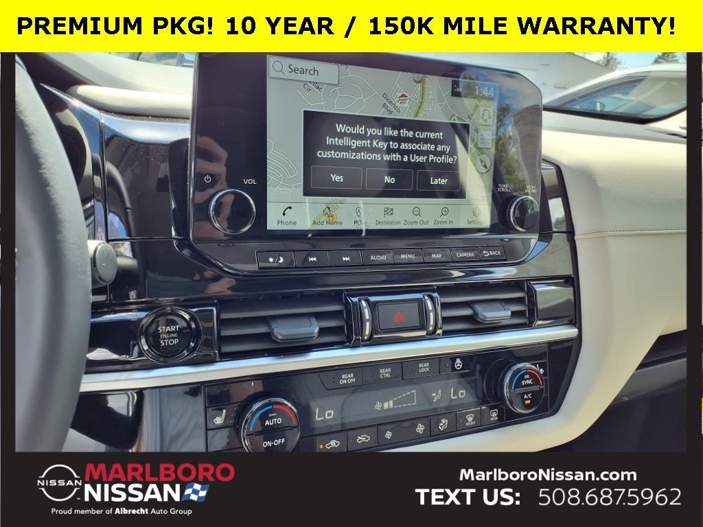 new 2025 Nissan Pathfinder car, priced at $46,730