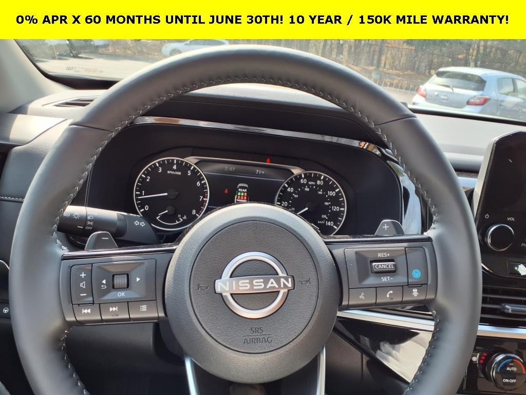 new 2025 Nissan Pathfinder car, priced at $43,583