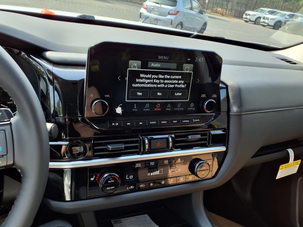 new 2025 Nissan Pathfinder car, priced at $45,083