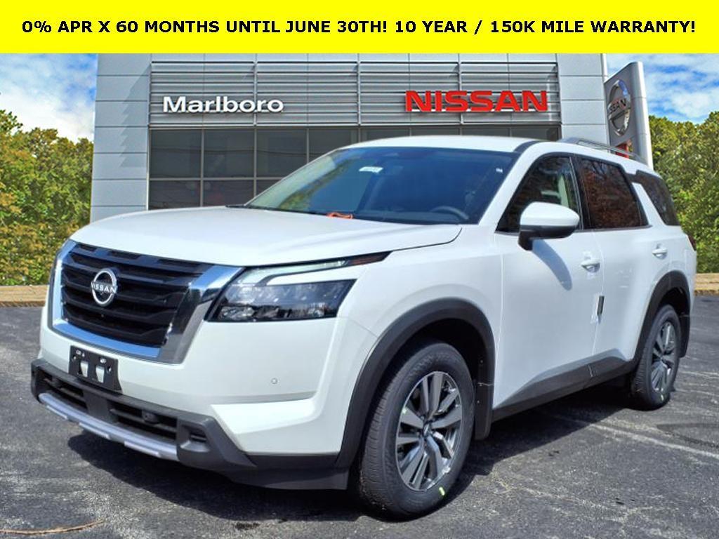 new 2025 Nissan Pathfinder car, priced at $43,583