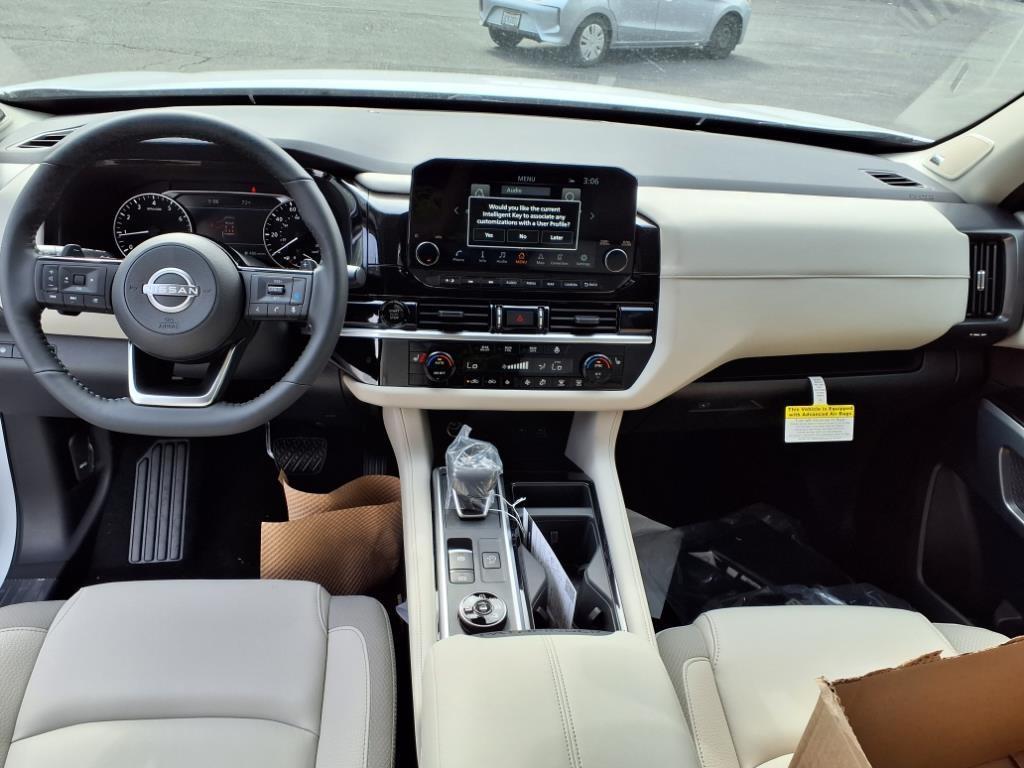 new 2025 Nissan Pathfinder car, priced at $45,230