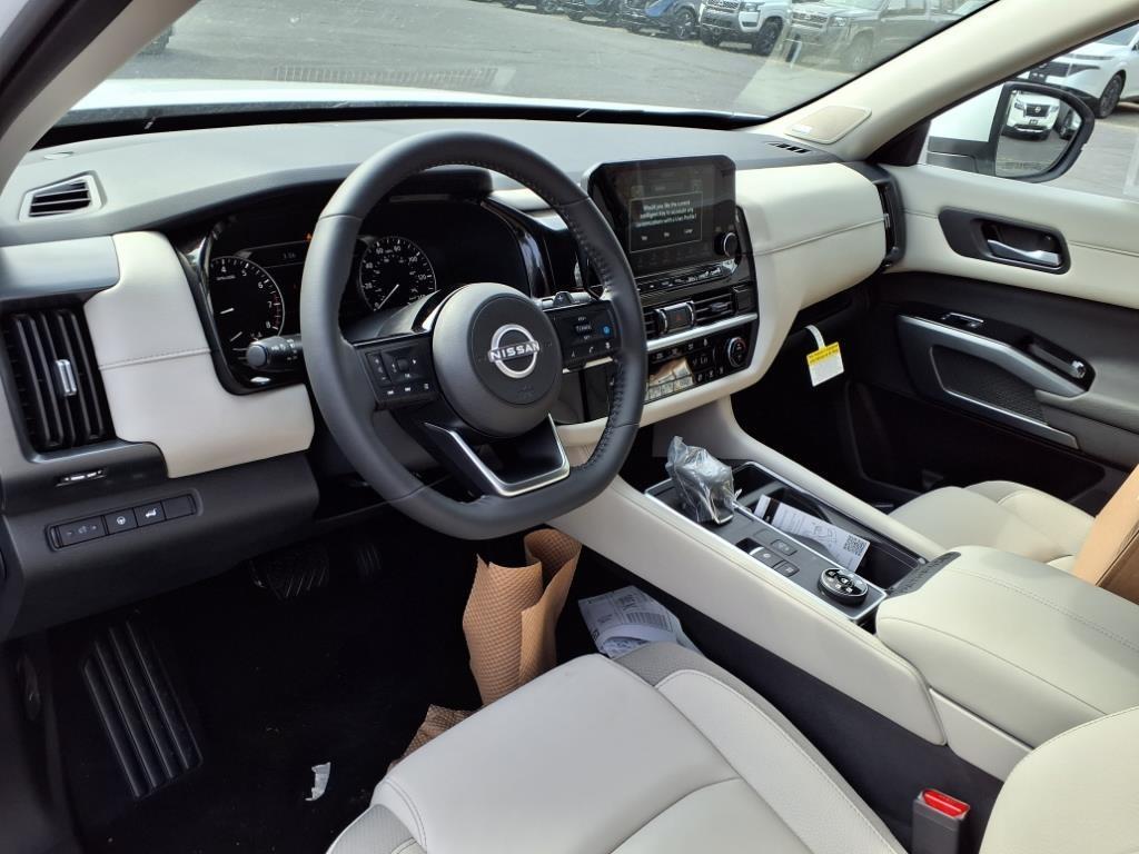 new 2025 Nissan Pathfinder car, priced at $45,230