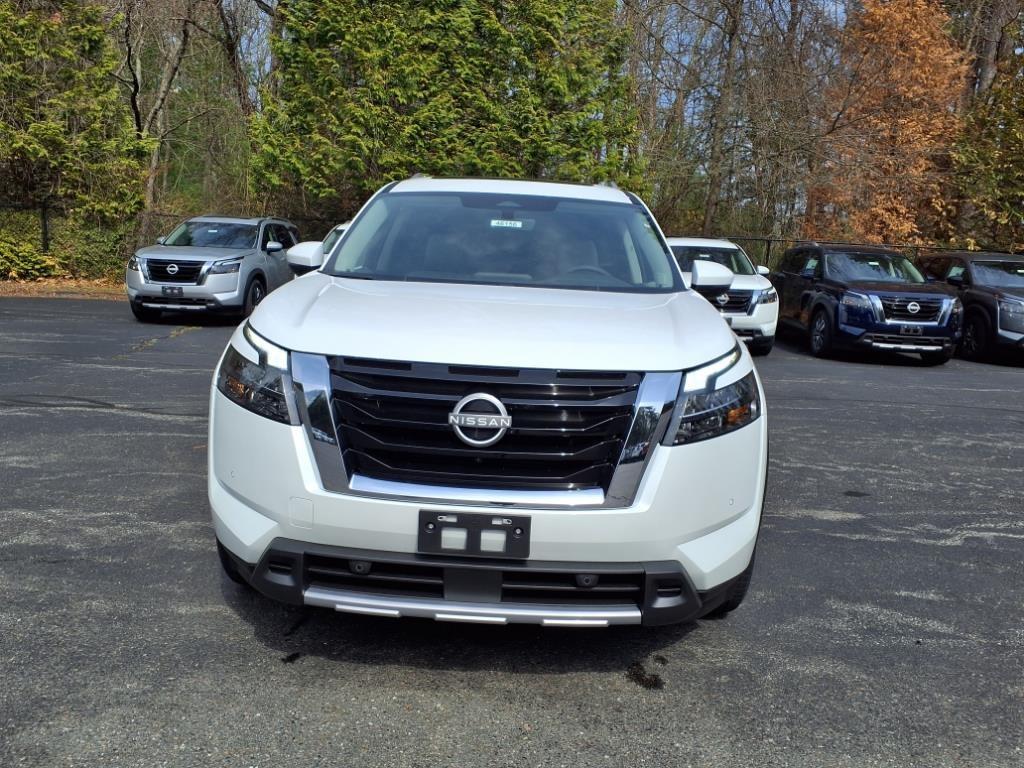 new 2025 Nissan Pathfinder car, priced at $45,230