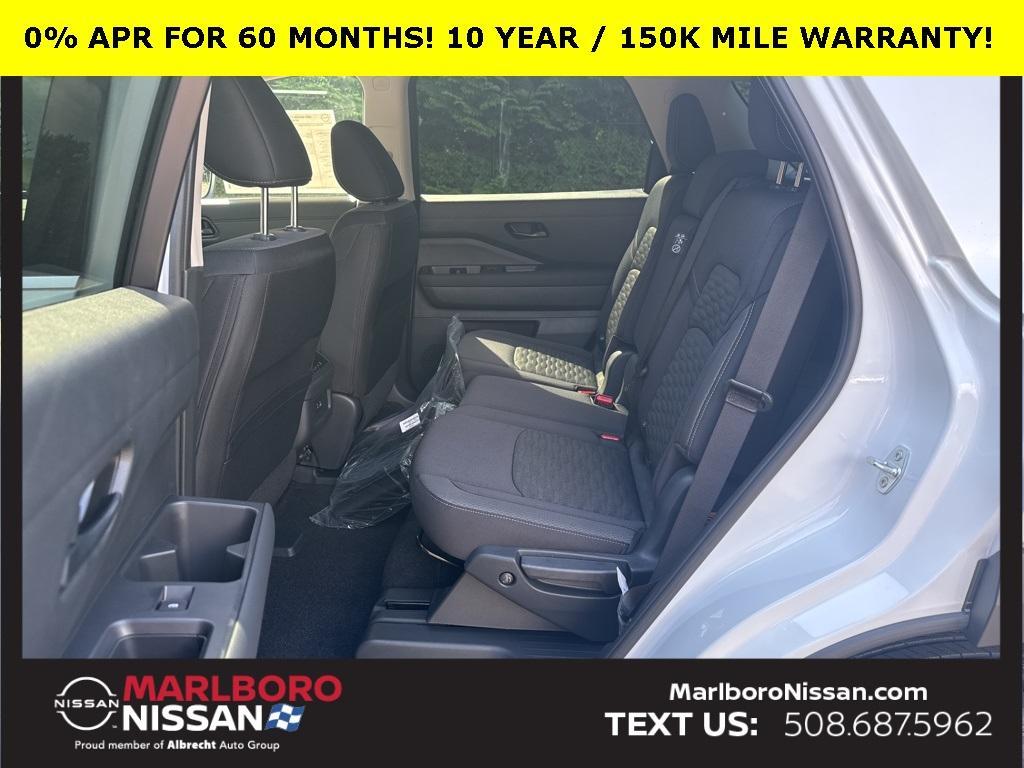 new 2025 Nissan Pathfinder car, priced at $42,571
