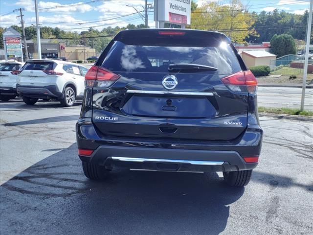 used 2018 Nissan Rogue car, priced at $17,792