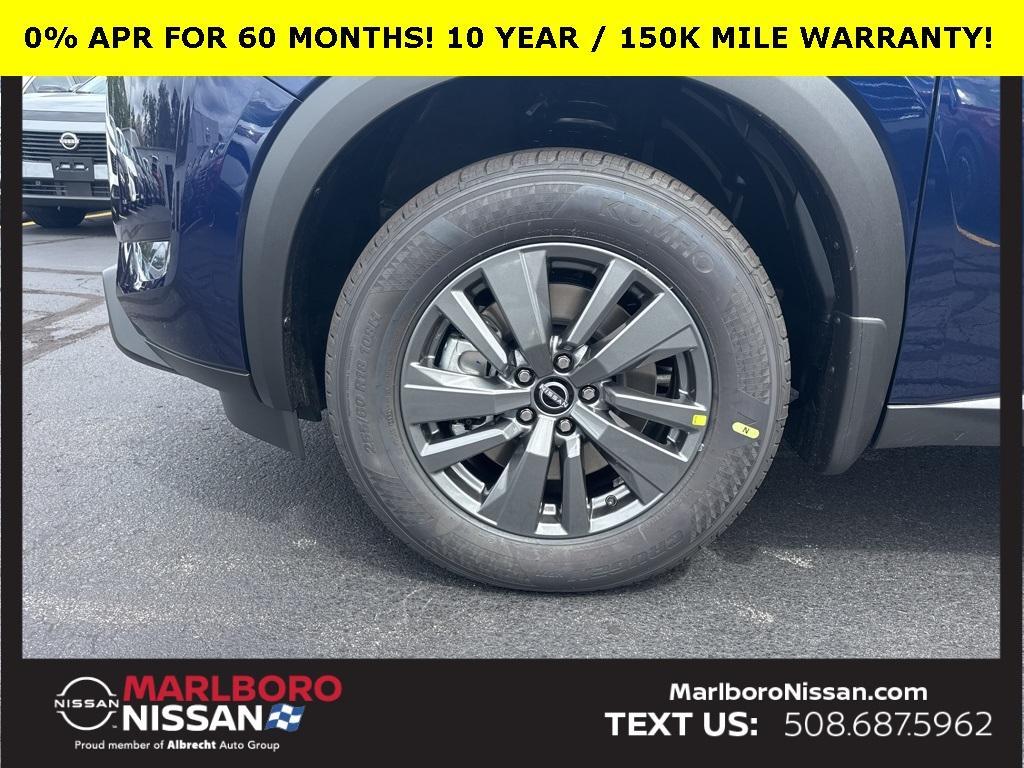 new 2025 Nissan Pathfinder car, priced at $42,171