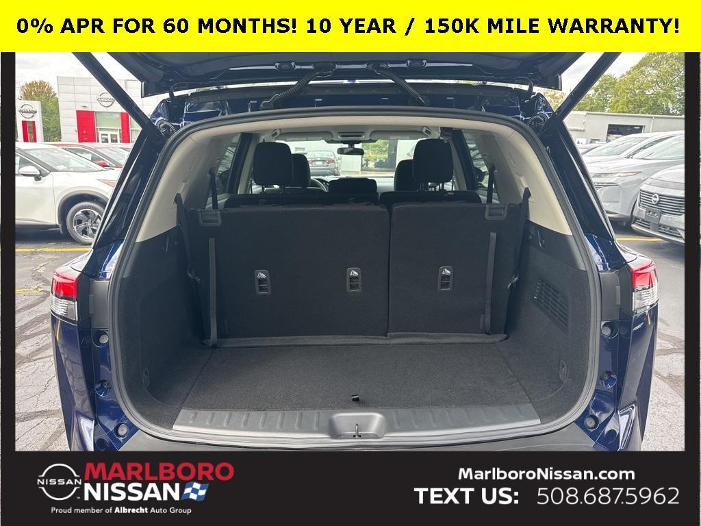 new 2025 Nissan Pathfinder car, priced at $42,171