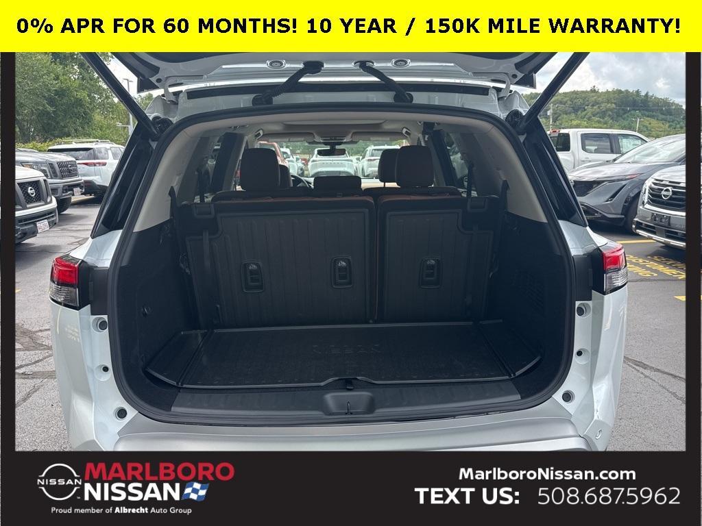 new 2025 Nissan Pathfinder car, priced at $52,022