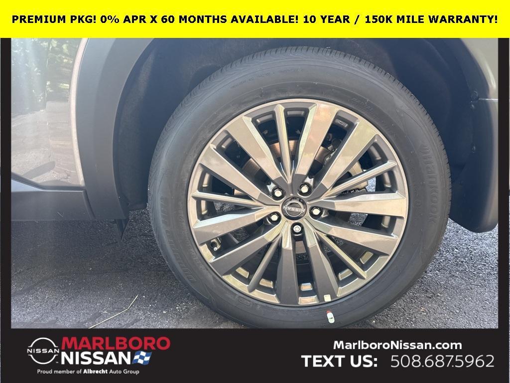 new 2025 Nissan Pathfinder car, priced at $47,949