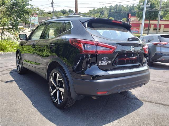 used 2022 Nissan Rogue Sport car, priced at $25,999