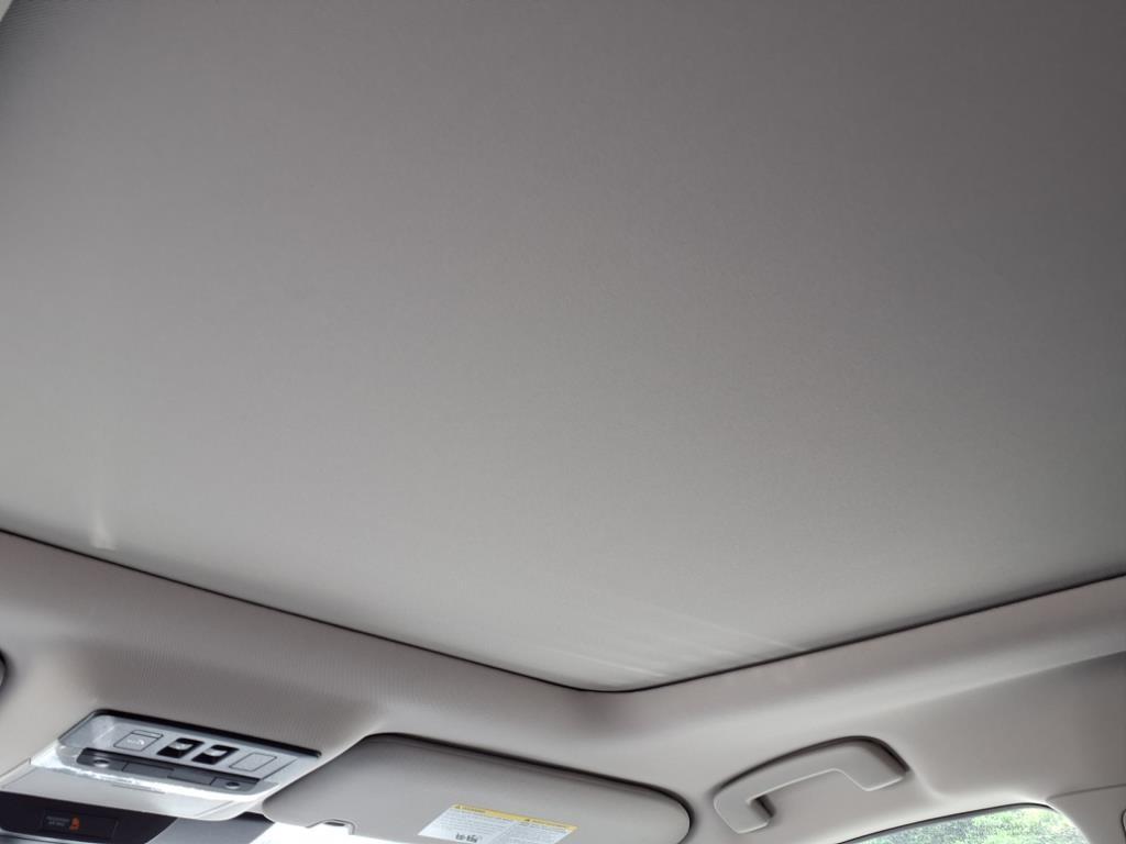 new 2025 Nissan Pathfinder car, priced at $44,381