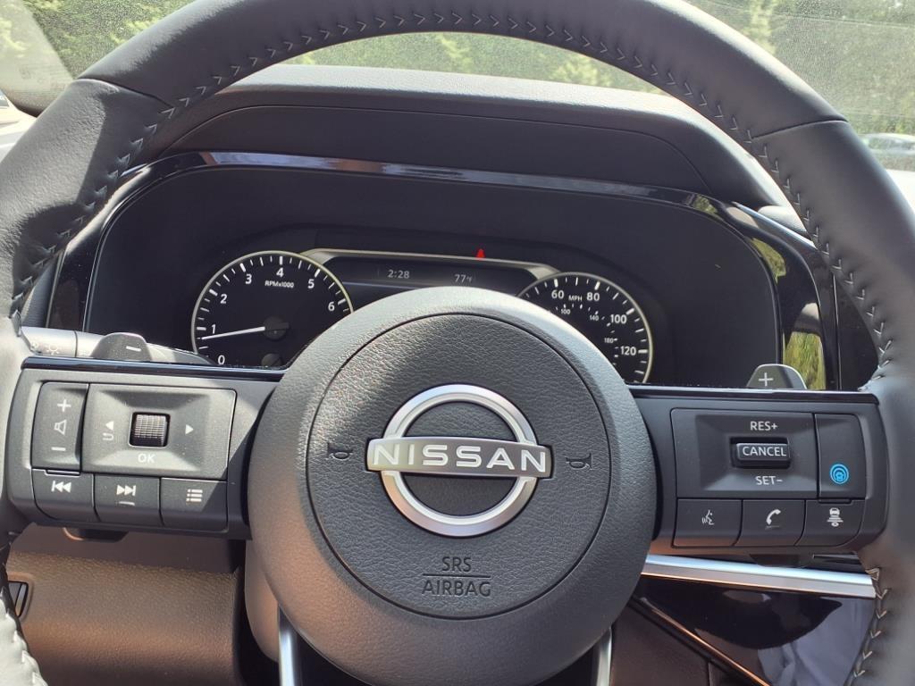 new 2025 Nissan Pathfinder car, priced at $44,381