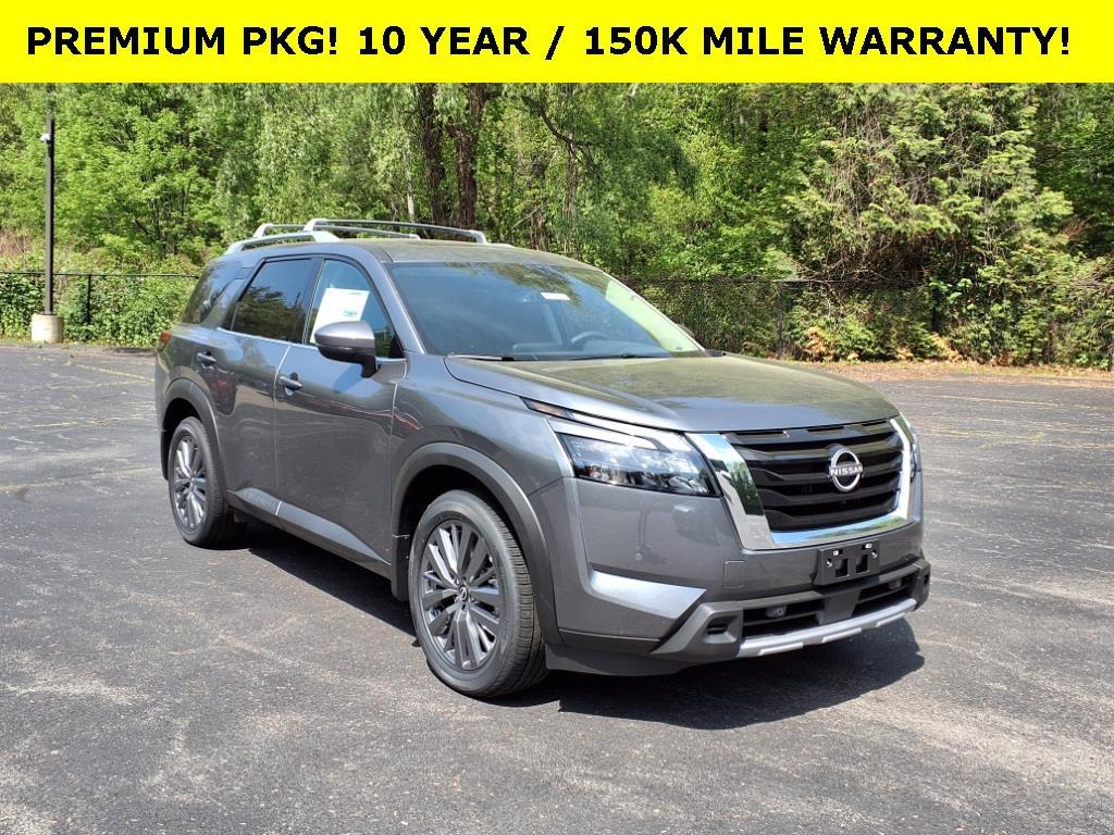 new 2025 Nissan Pathfinder car, priced at $46,631