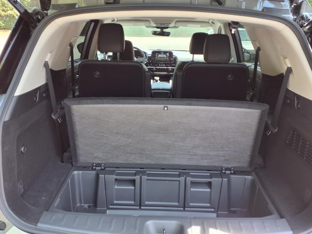new 2025 Nissan Pathfinder car, priced at $44,381