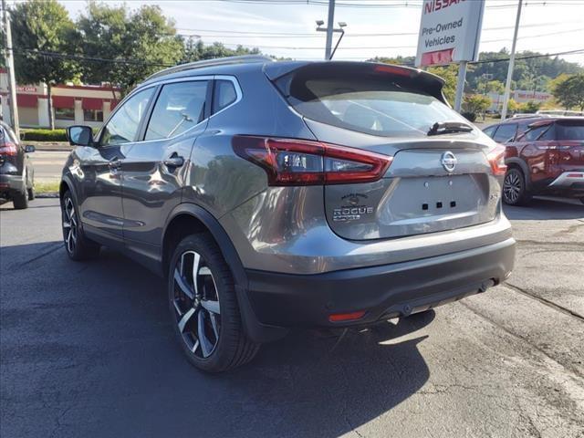 used 2021 Nissan Rogue Sport car, priced at $23,467