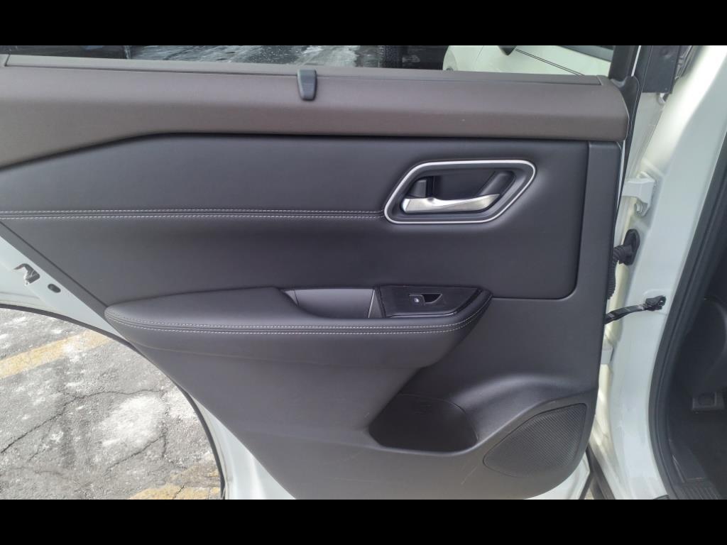 used 2022 Nissan Rogue car, priced at $26,987