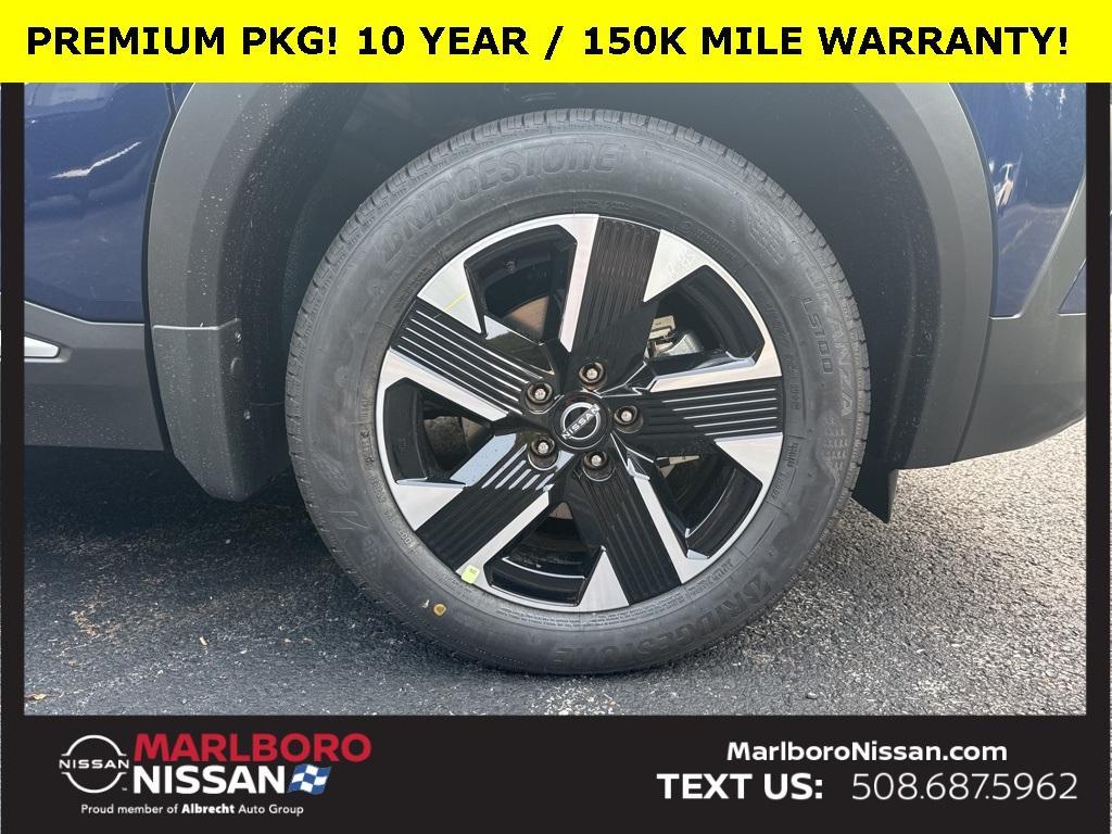 new 2025 Nissan Kicks car, priced at $28,124