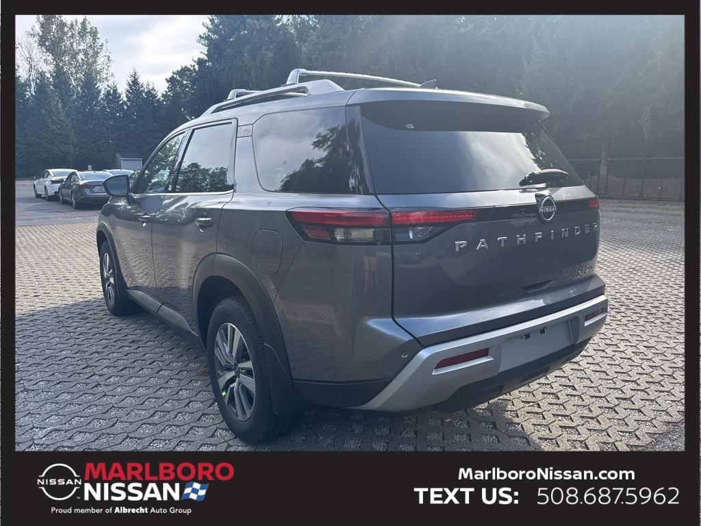 new 2025 Nissan Pathfinder car, priced at $45,191