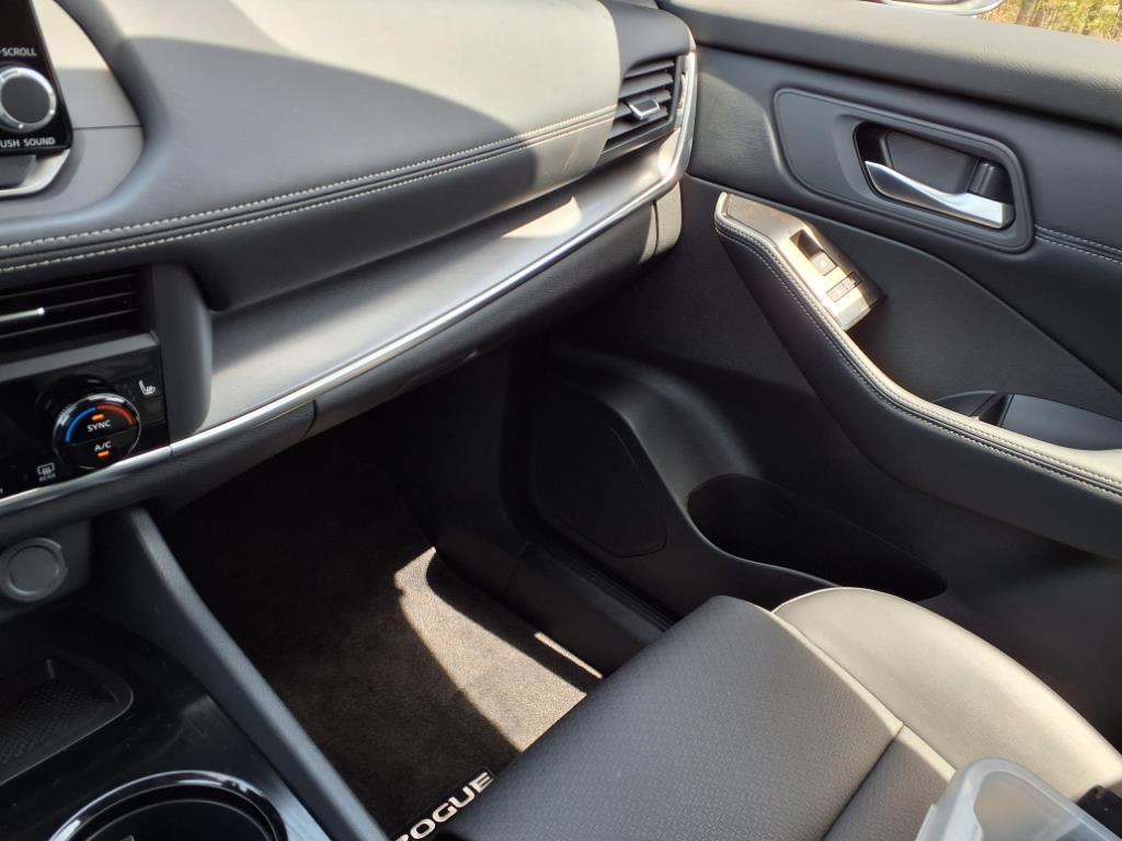 new 2025 Nissan Rogue car, priced at $35,369