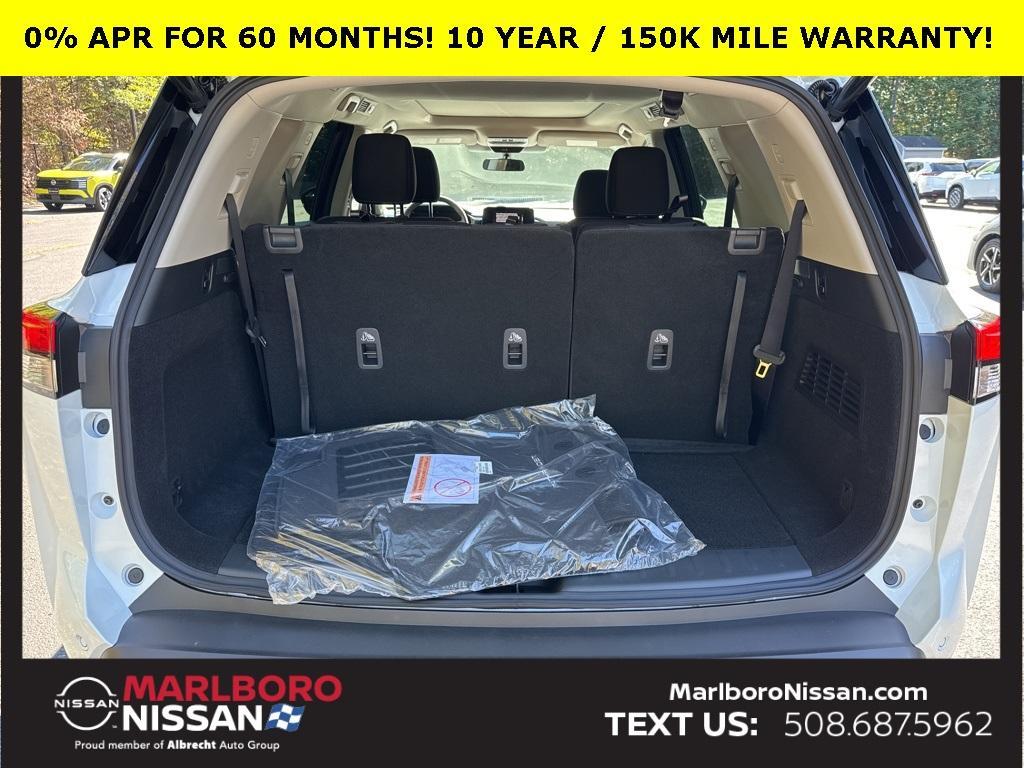 new 2025 Nissan Pathfinder car, priced at $38,439