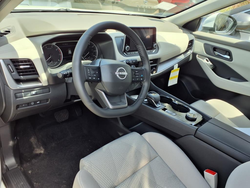 new 2025 Nissan Rogue car, priced at $33,534