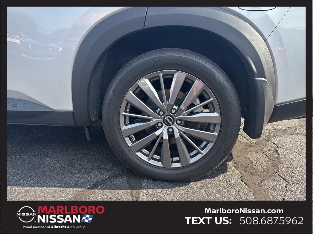 used 2022 Nissan Pathfinder car, priced at $32,723