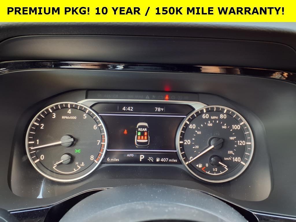 new 2025 Nissan Pathfinder car, priced at $46,652