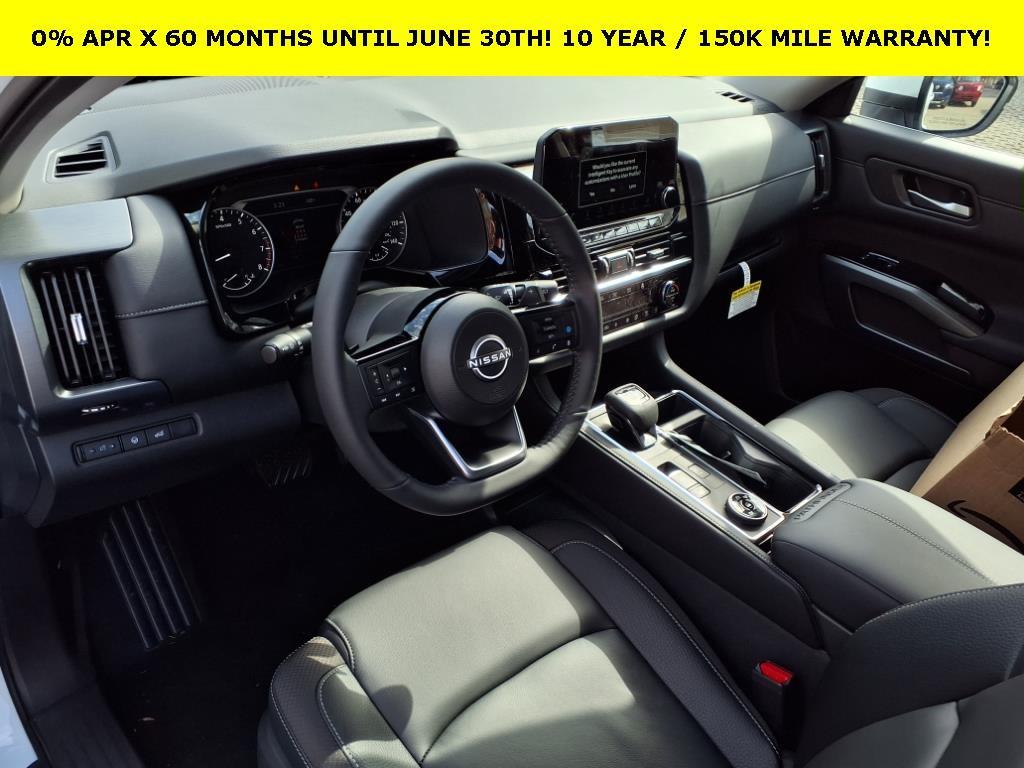 new 2025 Nissan Pathfinder car, priced at $44,083