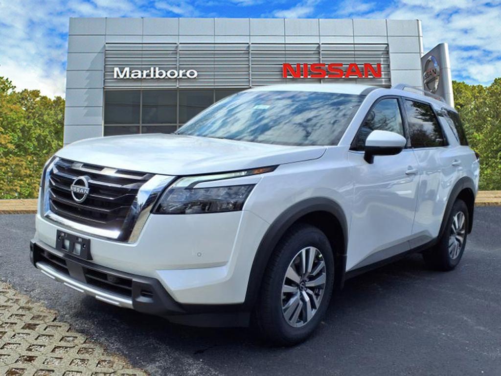 new 2025 Nissan Pathfinder car, priced at $45,083